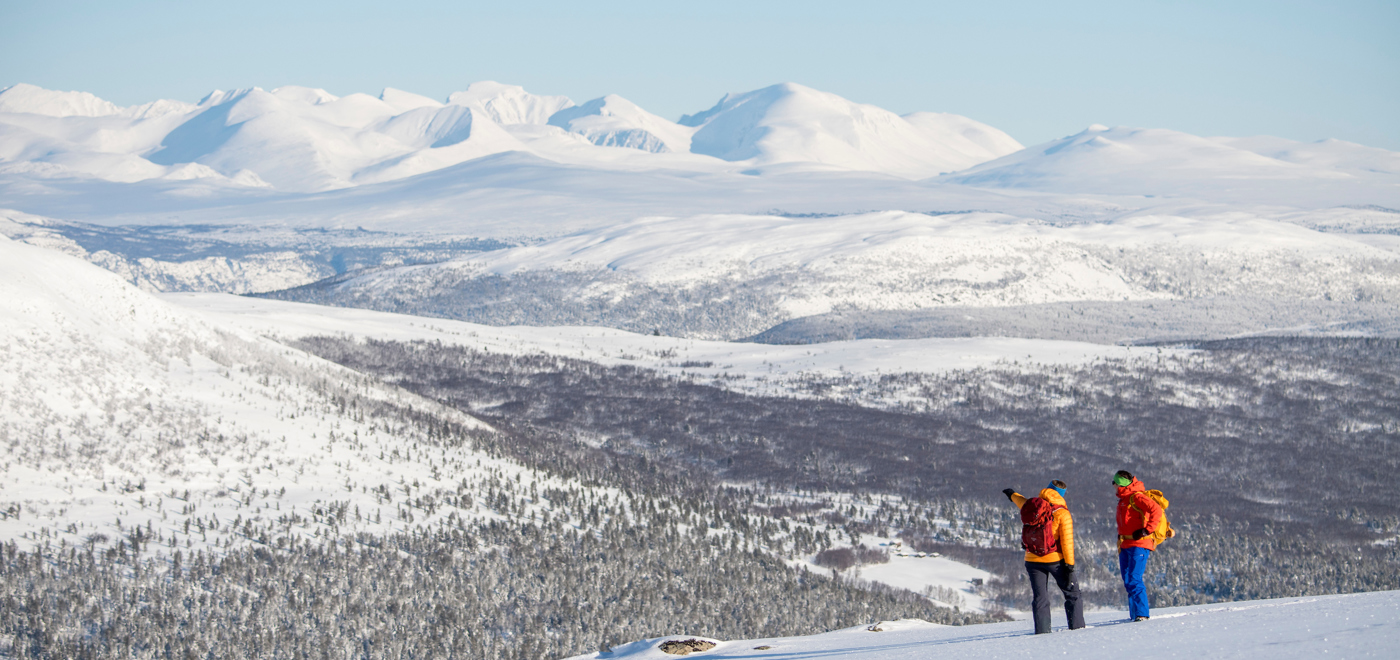 Snowshoeing By Lemonsjoen